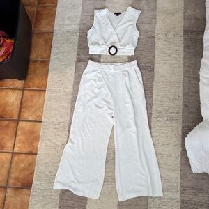 Tullee White Sleeveless Jumpsuit with Wood Ring Detail